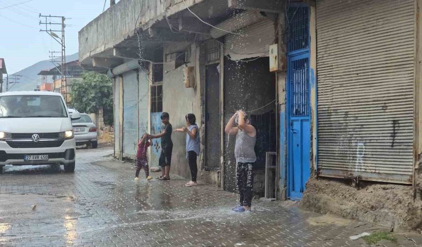 Gaziantep'te yaz yağmuru