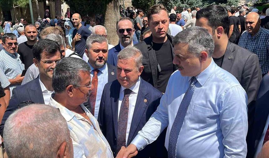 İçişleri Bakanı Çiftçi Sinop'ta cenaze namazına katıldı