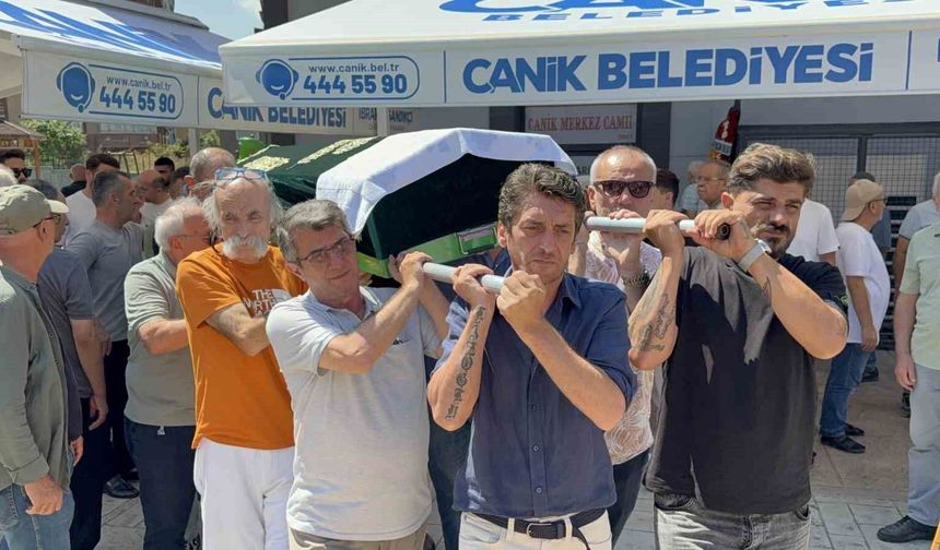Rusya'da saldırıda hayatını kaybeden Türk aşçı toprağa verildi
