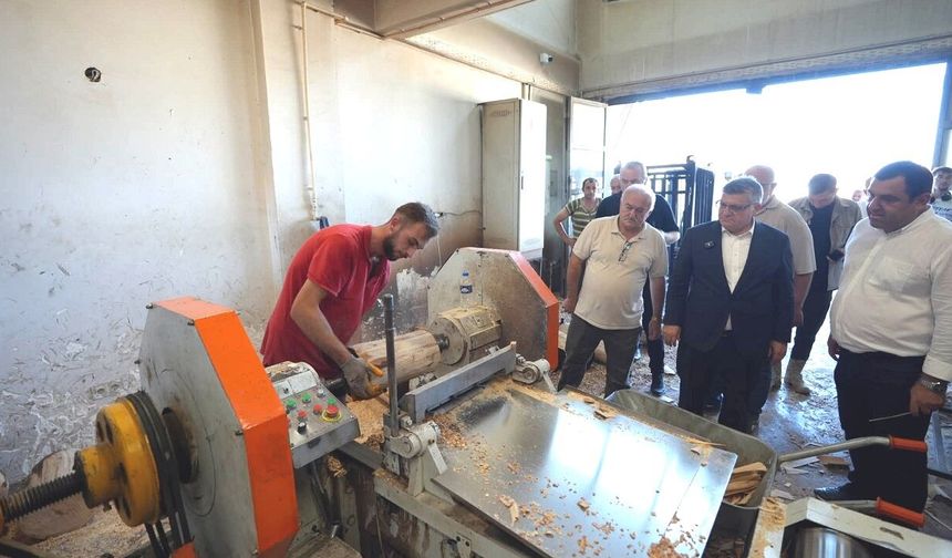 Vali Özarslan’dan ahşap üreticilerine ziyaret