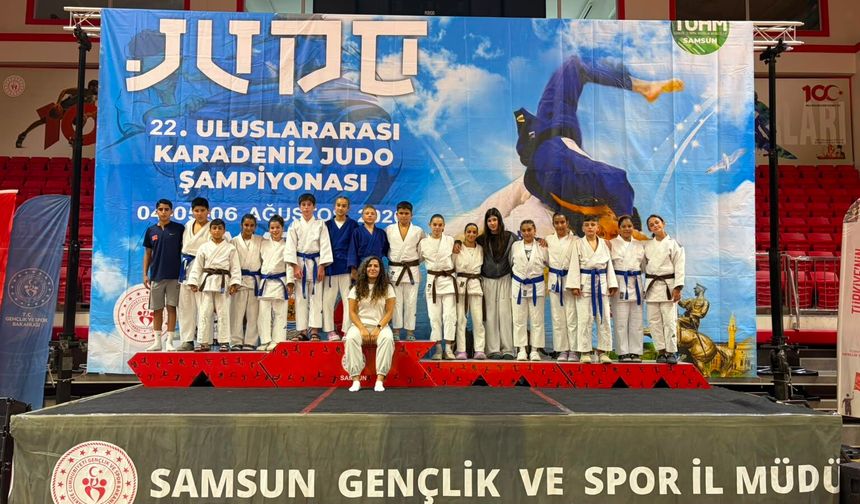 Sinoplu Judocular, Karadeniz Judo Şampiyonası’nda derecelerle döndü