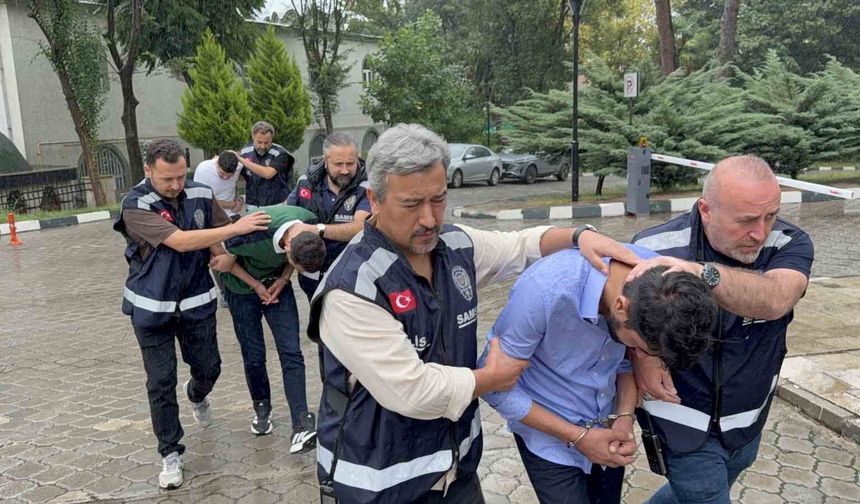 Polis ağlayan kadını fark etti. 3 kişi tutuklandı