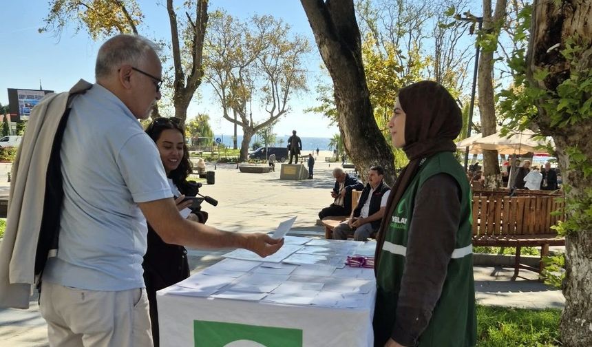 Sinop'ta vatandaşlara Yeşilay çalışmaları hakkında bilgi verildi