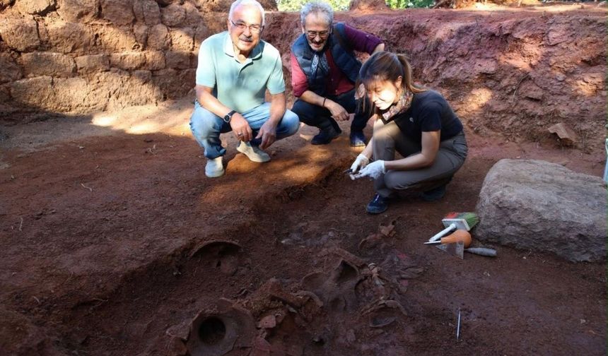 2300 yıllık Kurul Kalesi kazılarında tarih gün yüzüne çıkıyor