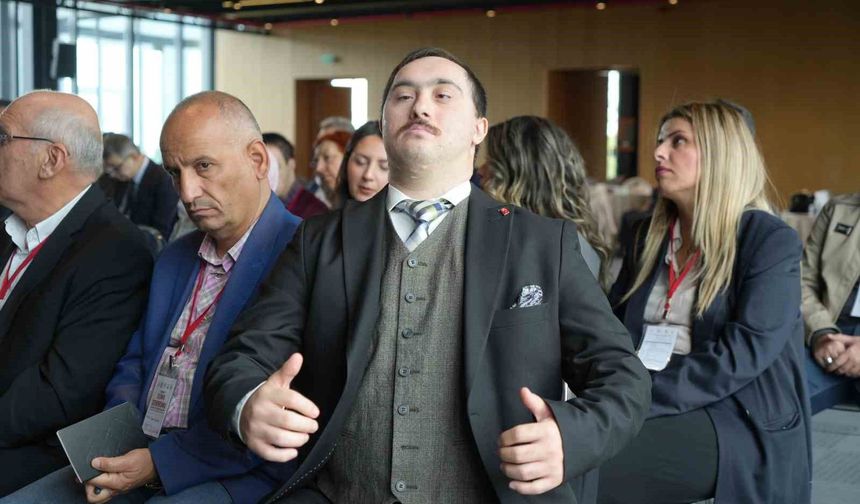 'Down Sendromlu Bireyler İçin Çözüm ve Strateji Çalıştayı'