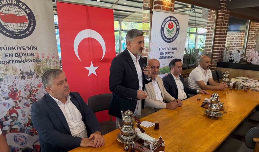 Eğitim-Bir-Sen  kahvaltıda buluştu