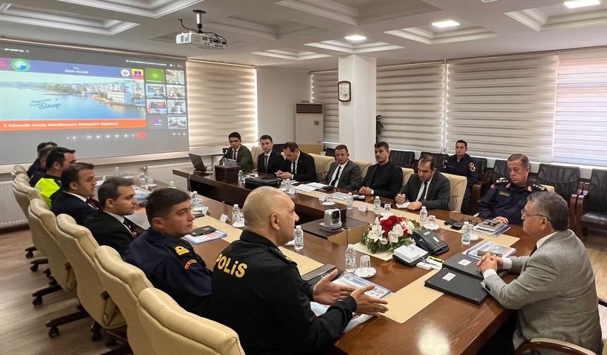 Sinop’ta güvenlik ve asayiş tedbirleri masaya yatırıldı