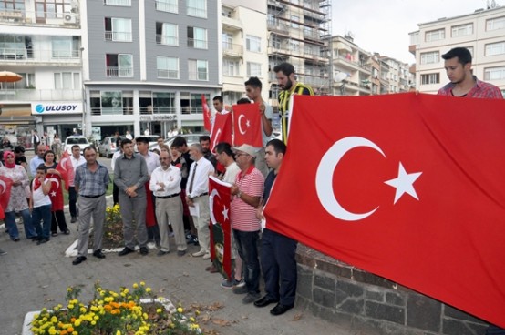 Sinop'ta teröre lanet yağdı