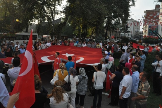 Sinop'ta teröre lanet yağdı