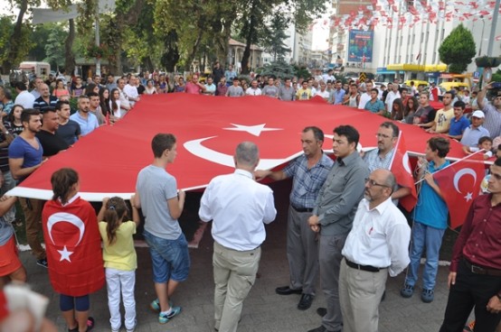 Sinop'ta teröre lanet yağdı