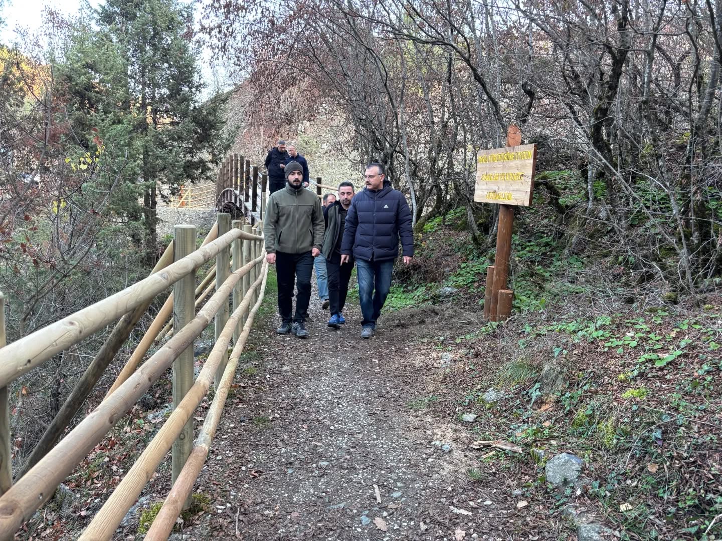 587606321 18078461738517720 6848455498727334106 N