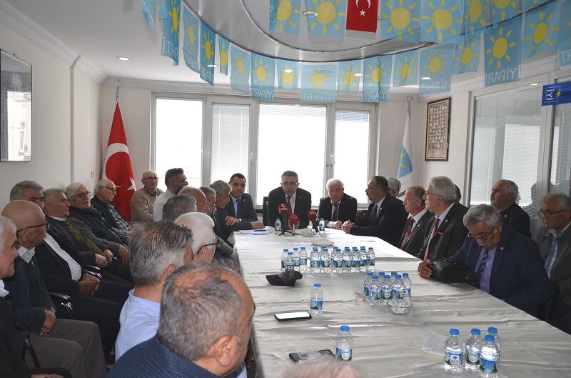 Yasin Öztürk ve Parti Üyeleri Sinop'ta Buluştu