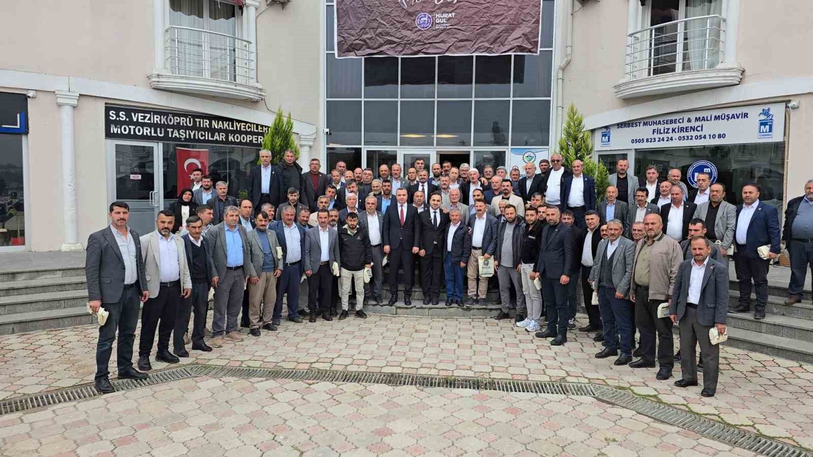 Muhtarlar ilçe protokolüyle bir arada
